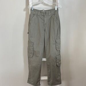 Abercrombie & Fitch Women's Straight Leg Cargo Pants - Olive